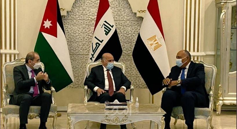 محدث- وزير الخارجية المصري: بحثنا التعاون مع الأردن والعراق بمختلف المجالات