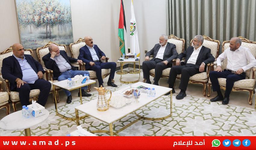 هنية يبحث مع المشهراوي والقدوة تطورات العدوان على غزة- صور