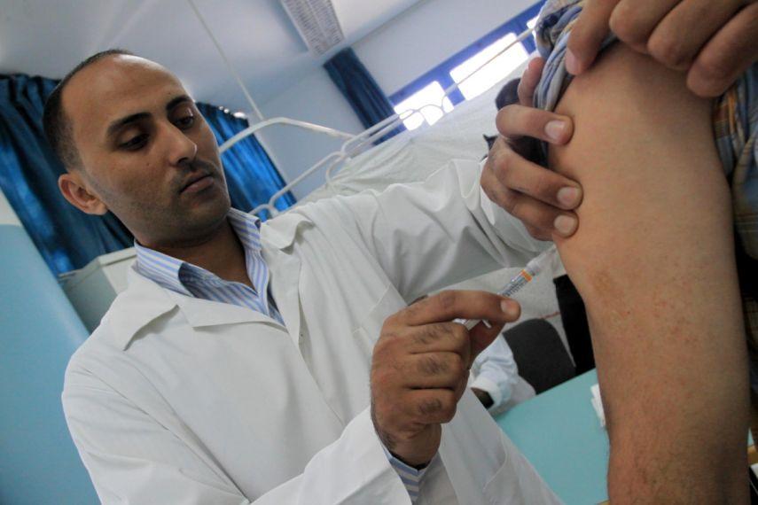 وزارة الصحة تعلن مواعيد ومراكز تطعيم الحجاج في قطاع غزة