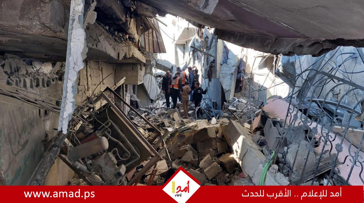 استشهاد 8 وعشرات الإصابات بقصف جيش الاحتلال منزل في دير البلح