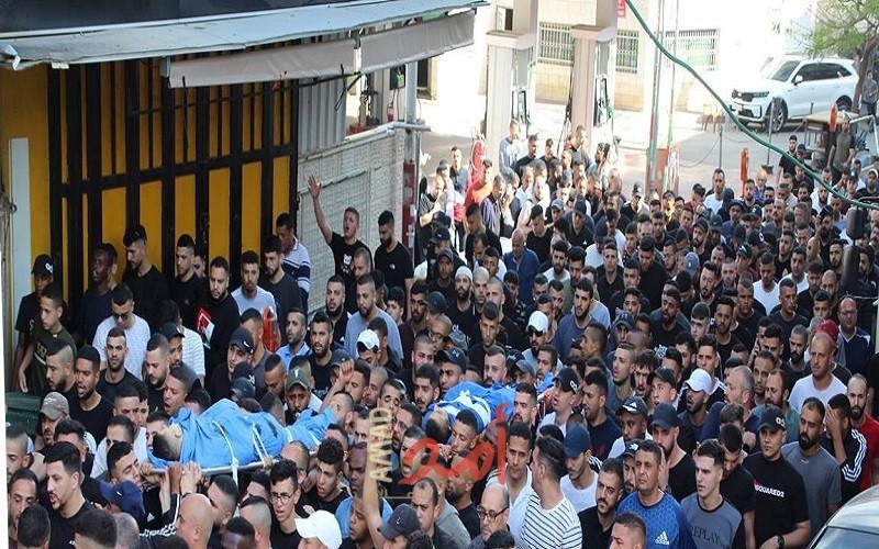 طولكرم: تشييع جثماني الشهيدين سامر الشافعي وحمزة خريوش