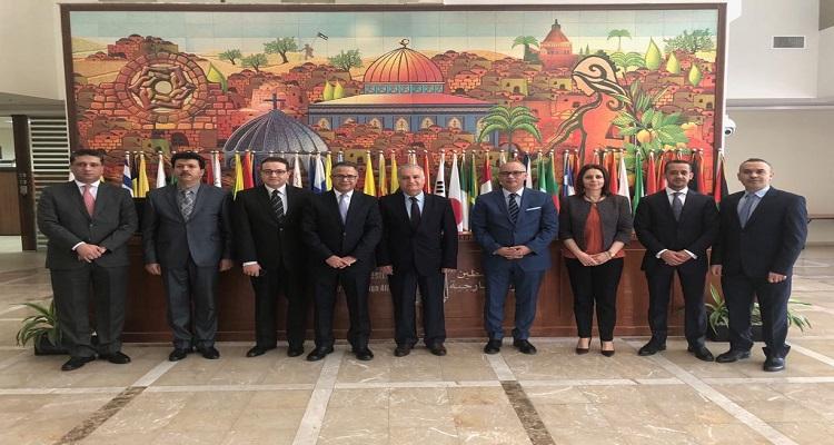 "الخارجية" تقيم حفل وداع رسمي لسفير المملكة الأردنية الهاشمية لدى دولة فلسطين