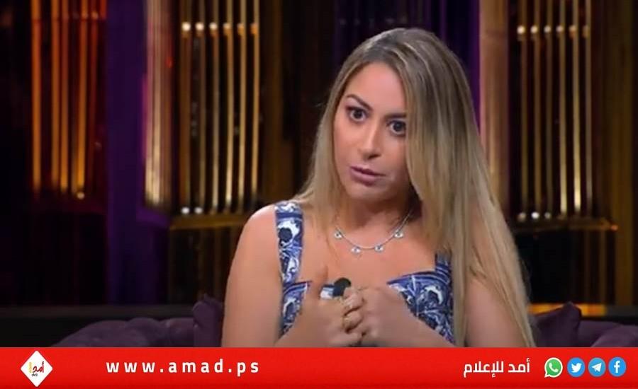 منة شلبي تكشف تفاصيل خلافها مع هند صبري..وتمثيلي في فيلم الساحر كان زفت- فيديو