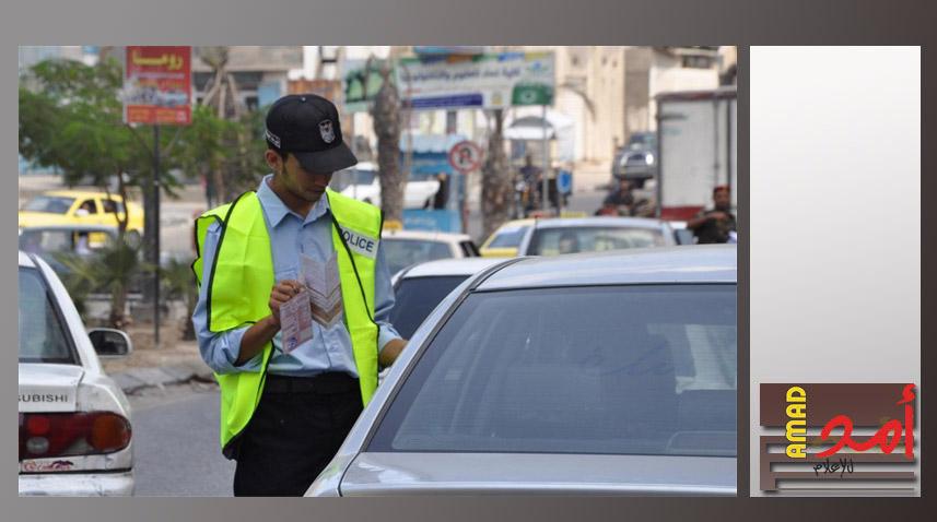 ضبط خمس حافلات ومركبة عمومية بحمولة زائدة في الخليل