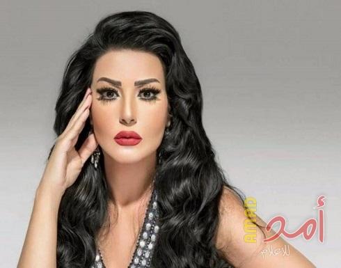 بالصورة : صورة سمية الخشاب بالحجاب تثير التساؤلات عن اعتزالها الفن