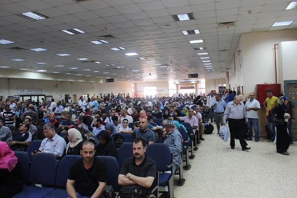 وصول وفود عربية ودولية لحضور المؤتمر السابع لحركة فتح