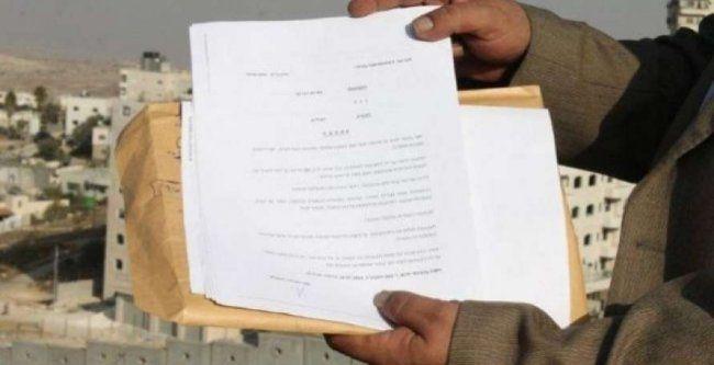 قوات الاحتلال يخطر بهدم ثلاثة منازل في بيت لحم