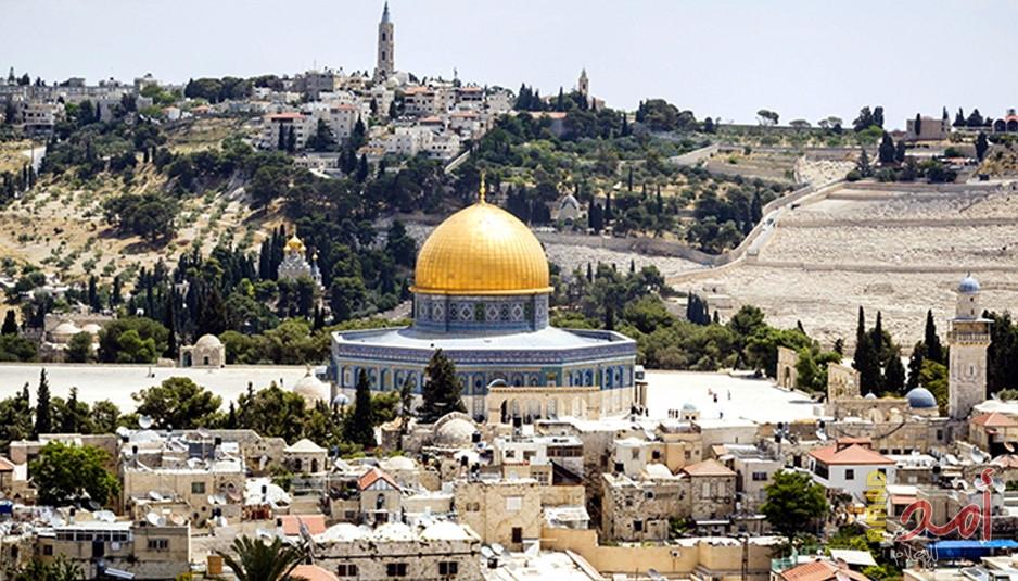 سلطات الاحتلال تبعد مقدسيا عن القدس المحتلة