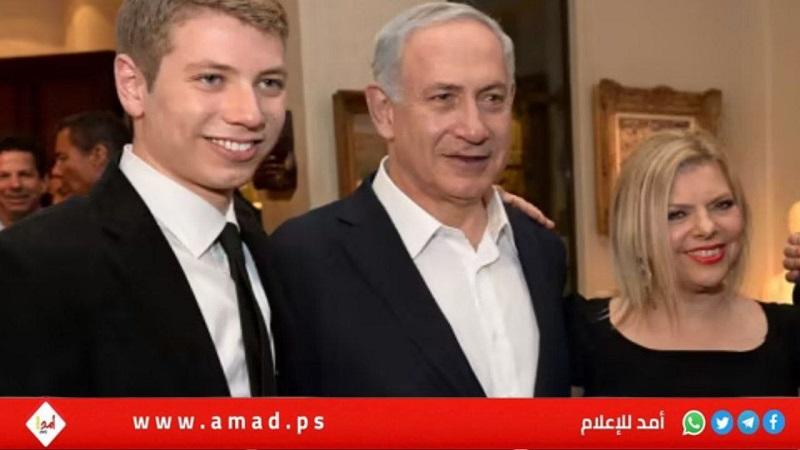 موقع: يائير نتنياهو غادر الى أمريكا بعد انتقادات والده وأمه ساره لكتابته على "التواصل الاجتماعي"