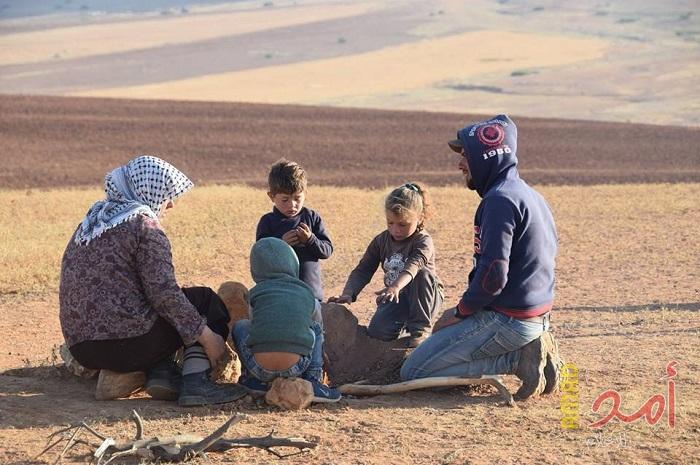 قوات الاحتلال تطرد عائلات فلسطينية من منازلها في الأغوار