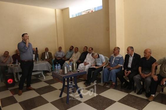 بالصور .. بلدية غزة تناقش مع أهالي أبراج السعادة بتل الهوا مشروع تطوير المنطقة
