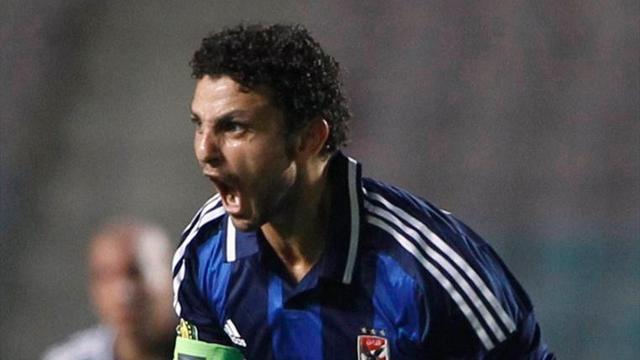 سحب شارة قيادة الاهلي وتغريمه 250 ألف جنيه..ومتعب قائد جديد - فيديو
