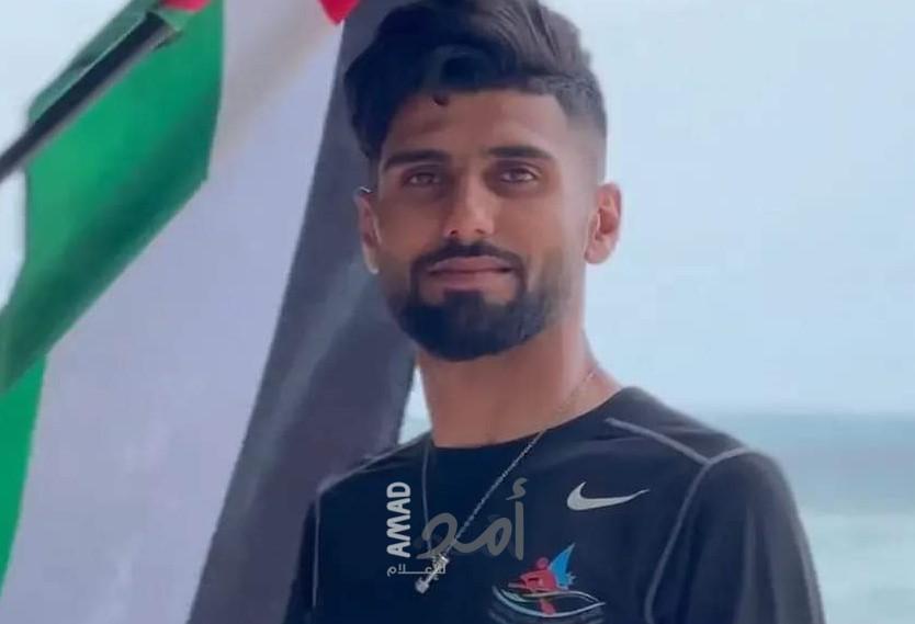 الفلسطيني محمد أبو غانم يحصد المركز الثاني بمنافسات الجولة الأولى في بطولة ركوب الأمواج المقامة في المالديف
