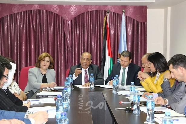 اللجنة القانونية الوطنية للتصدي للتشريعات العنصرية الإسرائيلية تعقد اجتماعها الأول برئاسة وزير العدل