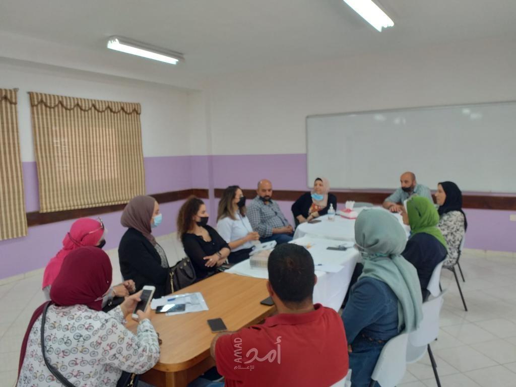 التنمية الاجتماعية وصندوق الأمم المتحدة للسكان يستهدفان مركزي الشيخة فاطمة وشبيبة حلحول