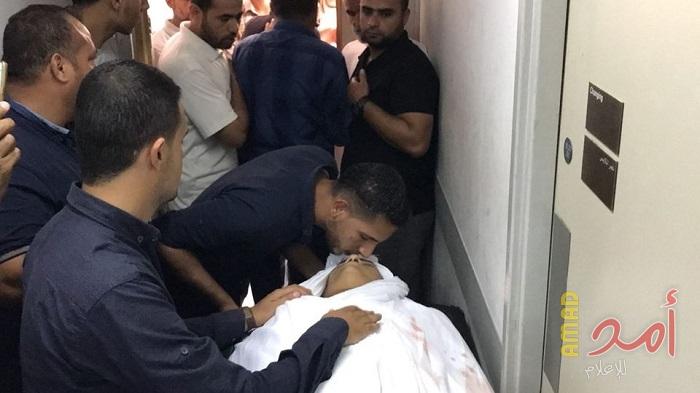 بالصور.. جماهير خانيونس تشيع جثمان الشهيد "أسامة أبو خاطر"