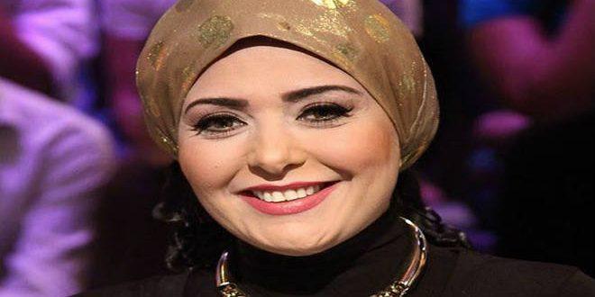 صابرين تؤكد خلعها للحجاب: لن أخون فني
