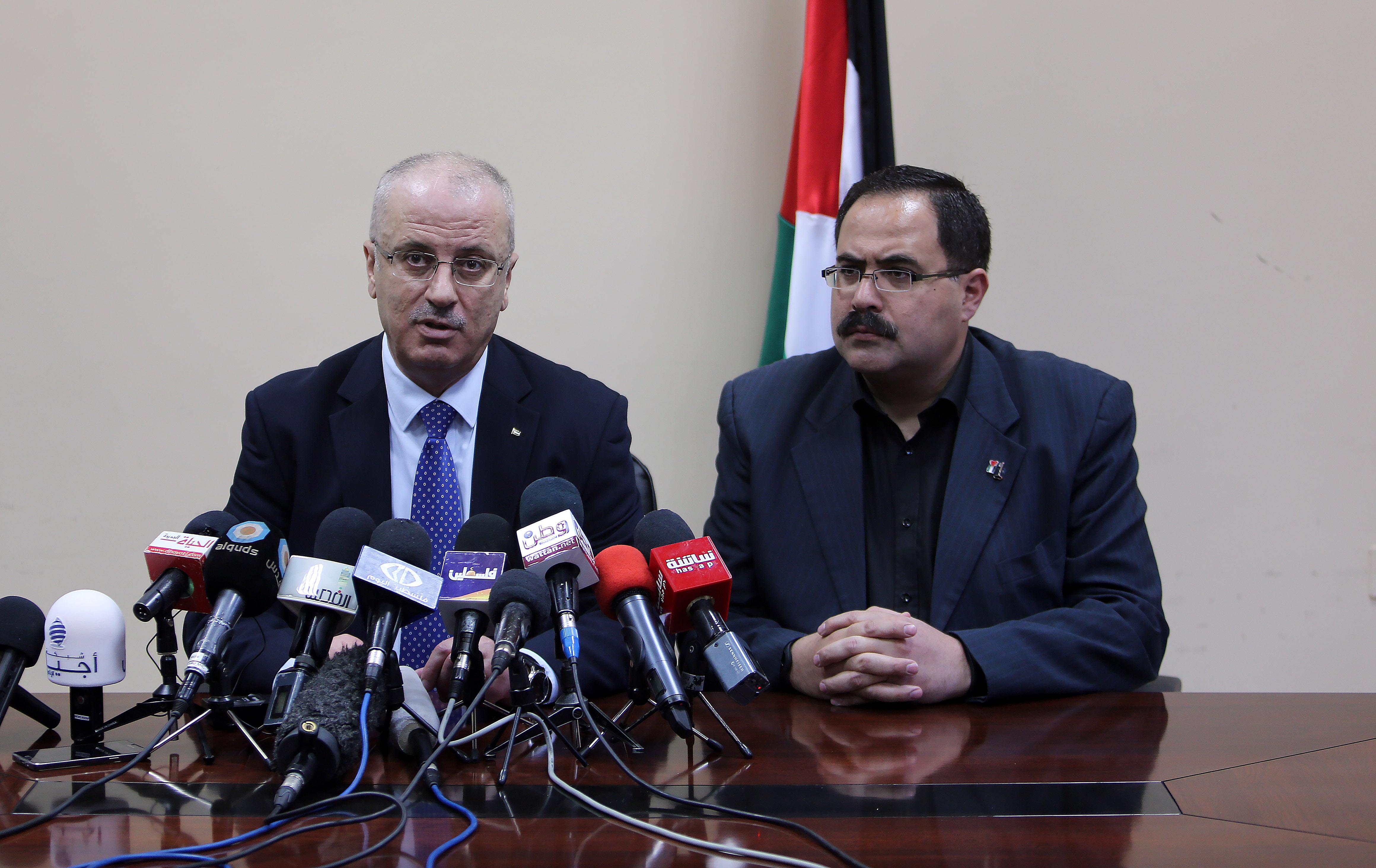 الوزير صيدم يشدد على ضرورة انتظام العملية التعليمية الأحد