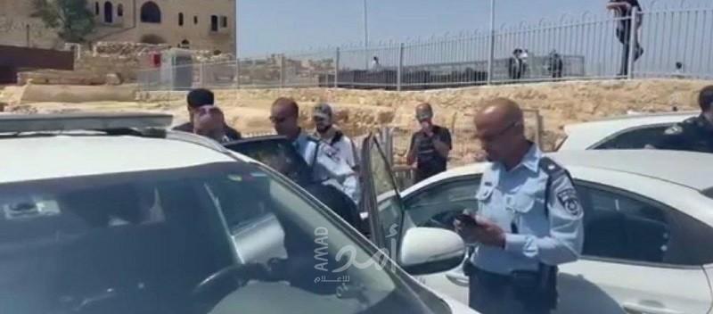 القدس: اعتقال عضو إقليم فتح "عاهد الرشق" وشرطة الاحتلال تعتدي على الأهالي- فيديو