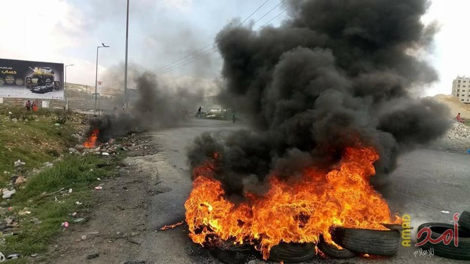 نابلس: إصابات خلال قمع مسيرة داعمة للقدس