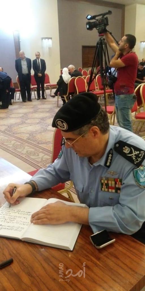 اللواء حازم عطا الله يقدم واجب العزاء بوفاة رئيس الجمهورية التونسية السبسي