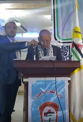 بالصور.. الأغا يكرم الطلبة العائدين من الدول العربية