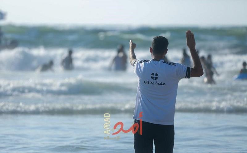 "بلدية غزة" طواقم الإنقاذ  تعلن منع السباحة