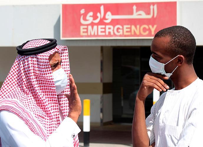 استمرار انخفاض تسجيل حالات الإصابة بفيروس كورونا في السعودية
