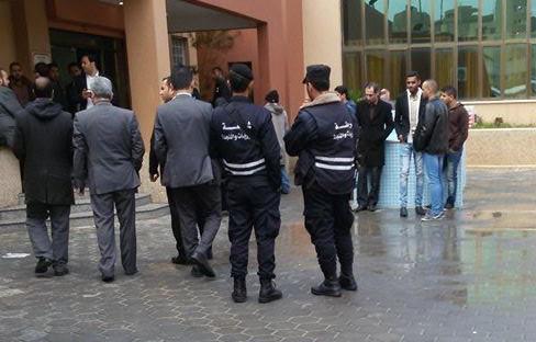 المحامون يعلقون العمل وينظمون وقفه احتجاجية أمام محاكم غزة