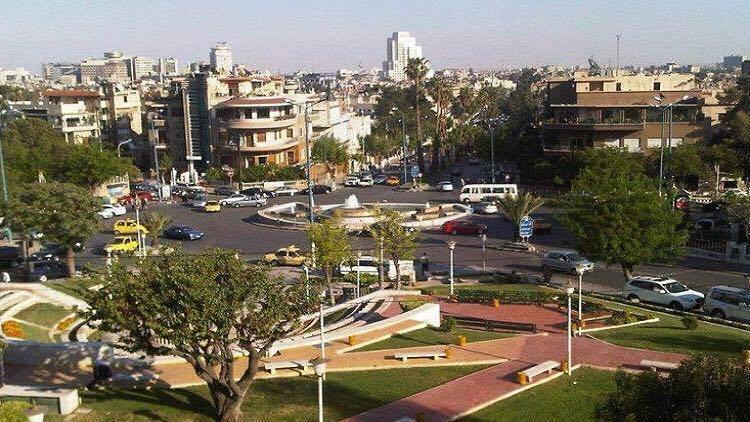 وسائل إعلام سورية: سقوط قذيفة صاروخية بالقرب من قصر الروضة الرئاسي وسط دمشق