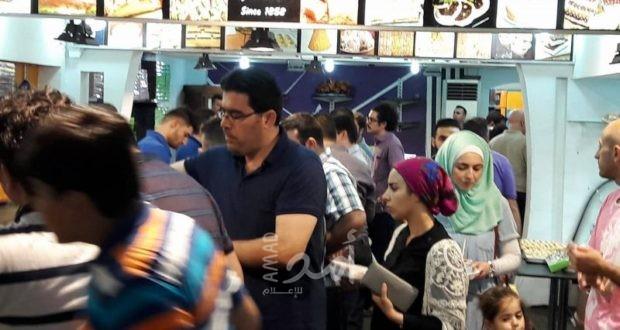 محامي يقدم مذكرة تطالب بالرقابة على ثروات اللاجئين السوريين في مصر