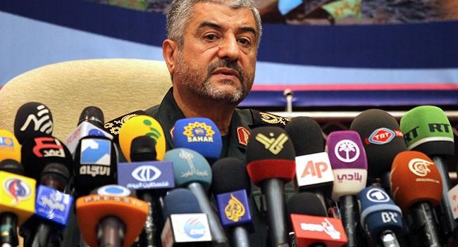 قائد الحرس الثوري الإيراني: فلتستعد أمريكا لصواريخنا إذا فرضت حظرا جديدا