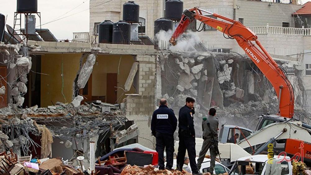 بلدية الاحتلال تجبر مقدسيًّا على هدم منزله بالقدس