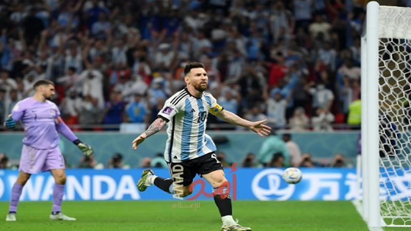 الأرجنتين تتأهل لربع نهائي كأس العالم على حساب أستراليا وتصطدم بـ هولندا.. فيديو