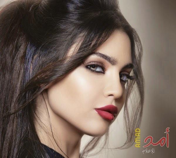 الفنانة قمر تظهر في صورة جديدة مثيرة للجدل