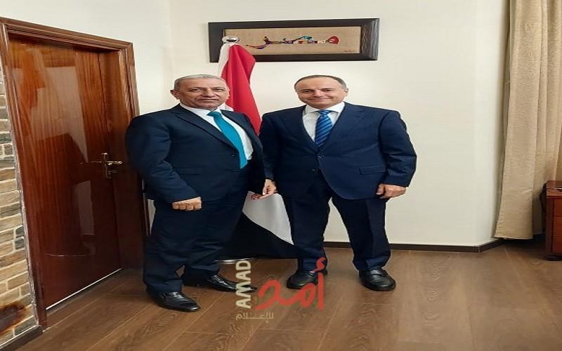 سفير جمهورية مصر العربية يستقبل وفداً من المركز الفلسطيني للبحوث والدراسات الاستراتيجية