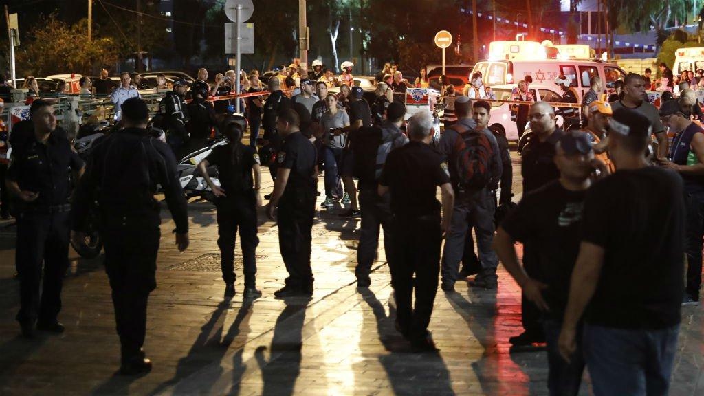 محدث - مقتل شخصين رميا بالرصاص في مدينة تل ابيب
