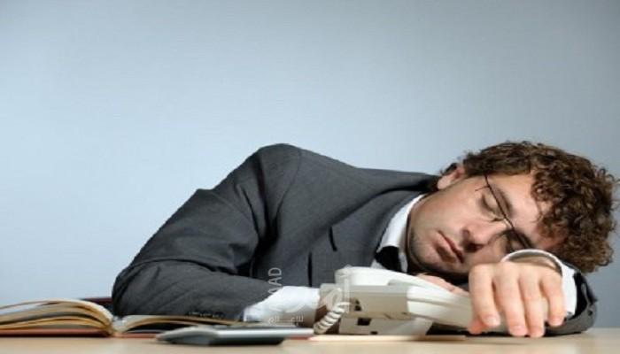 دراسة تحذر من مخاطر العمل لساعات طويلة