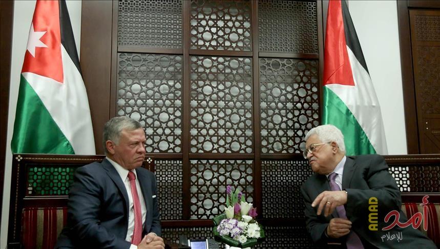 عباس يطلع العاهل الأردني على نتائج اجتماعه بالوفد الأميركي