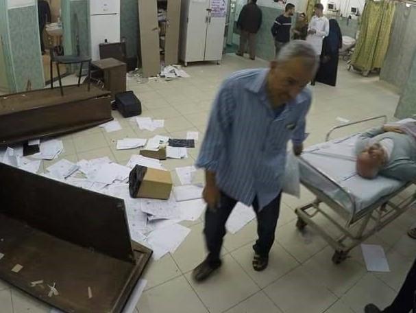 مشهد من اعتداء المواطنين