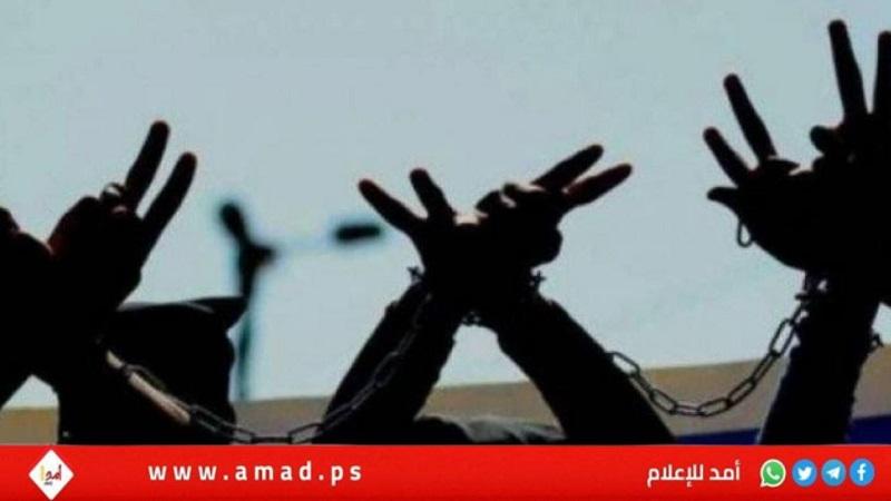 (5) أسرى يدخلون أعواماً جديدة في سجون الاحتلال