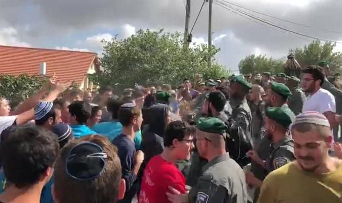 إخلاء مدرسة في محيط غلاف غزة بسبب بقايا صاروخ
