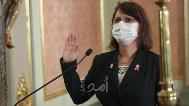 فضيحة تطعيم تطيح بوزيرة الصحة في بيرو