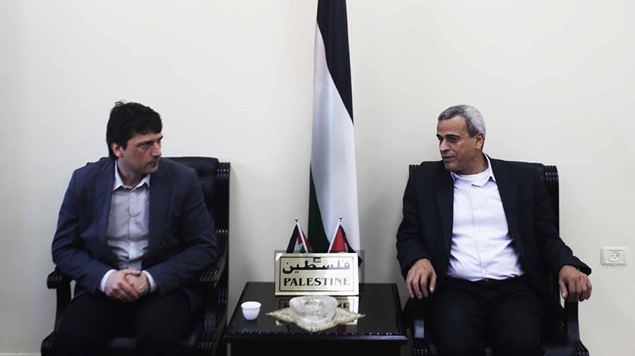 قلقيلية : تنصيب المحافظ الشاب خالد احمد