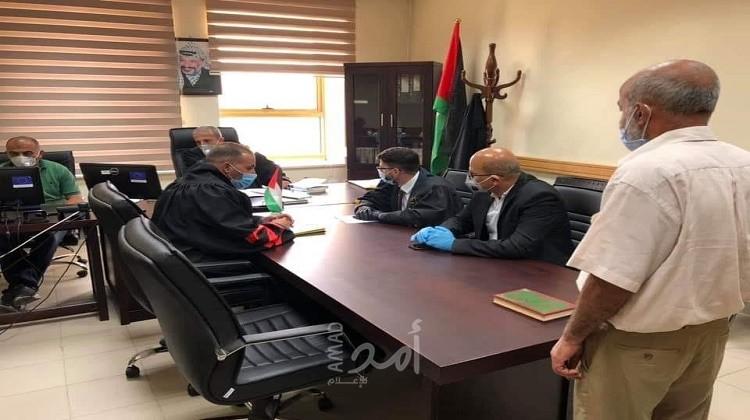 الخليل: محكمة دورا تمدد اعتقال المهندس "فايز سويطي" ويعلن إضرابه عن الطعام