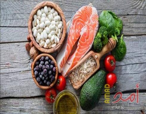 10 أطعمة لا غنى عنها لمن تجاوزوا الخمسين