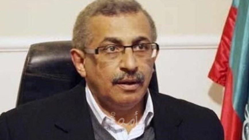 الانقسام يخدم أبو مازن فقط
