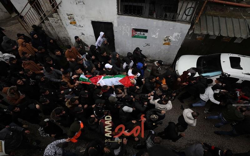 جماهير غفيرة تشيع جثمان الشهيد الفتى حمزة الأشقر في نابلس - صور وفيديو