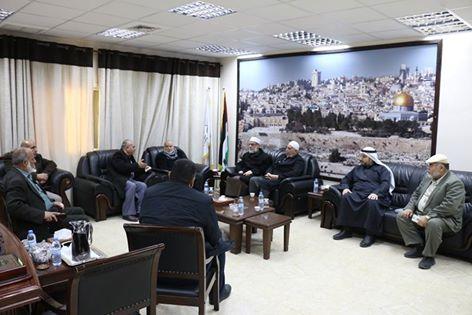 غزة: بحر يستقبل ممثلين عن شركات الحج والعمرة