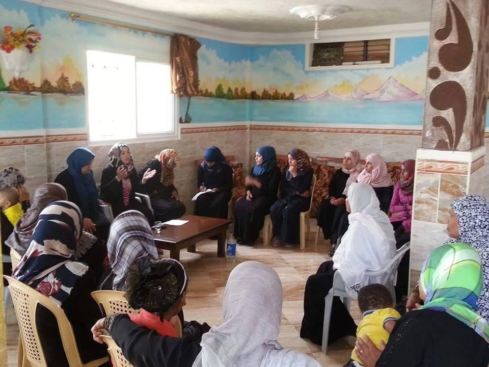 المرأة  العاملة الفلسطينية للتنمية  تنفذ ورشة عمل حول العنف ضد المرأة في خانيونس